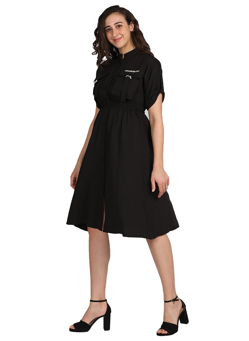 Dress with pockets & buttons
