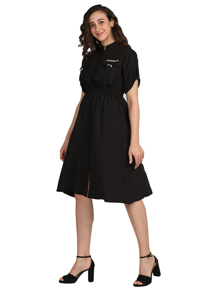 Dress with pockets & buttons