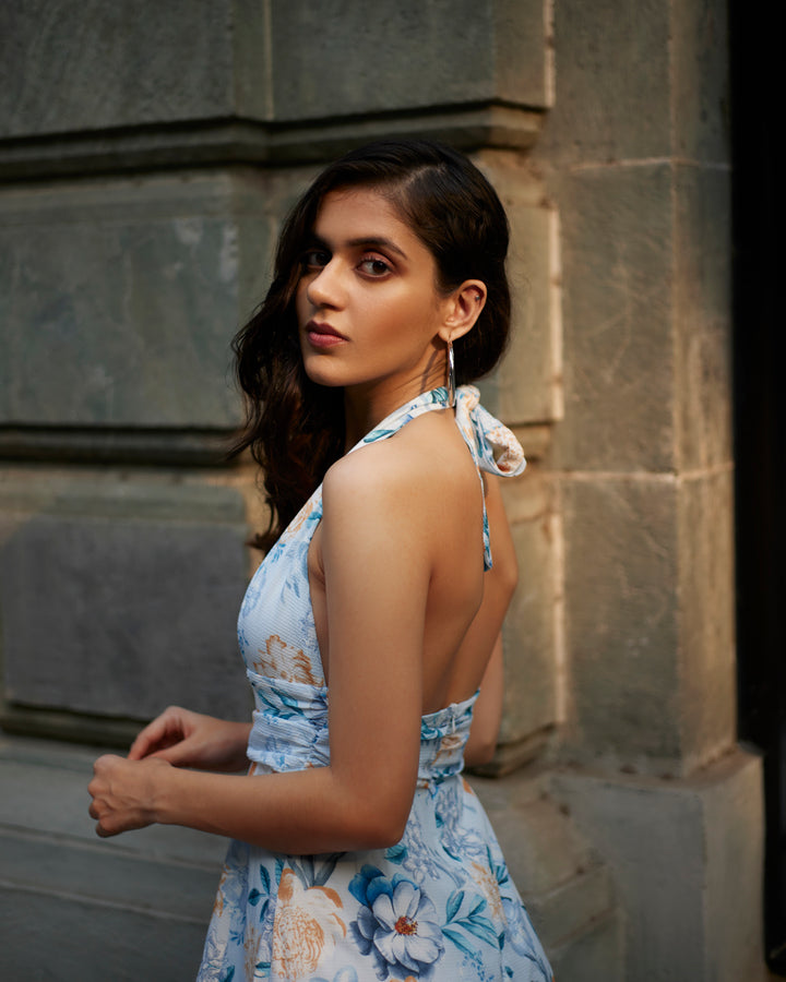 Criss cross backless dress