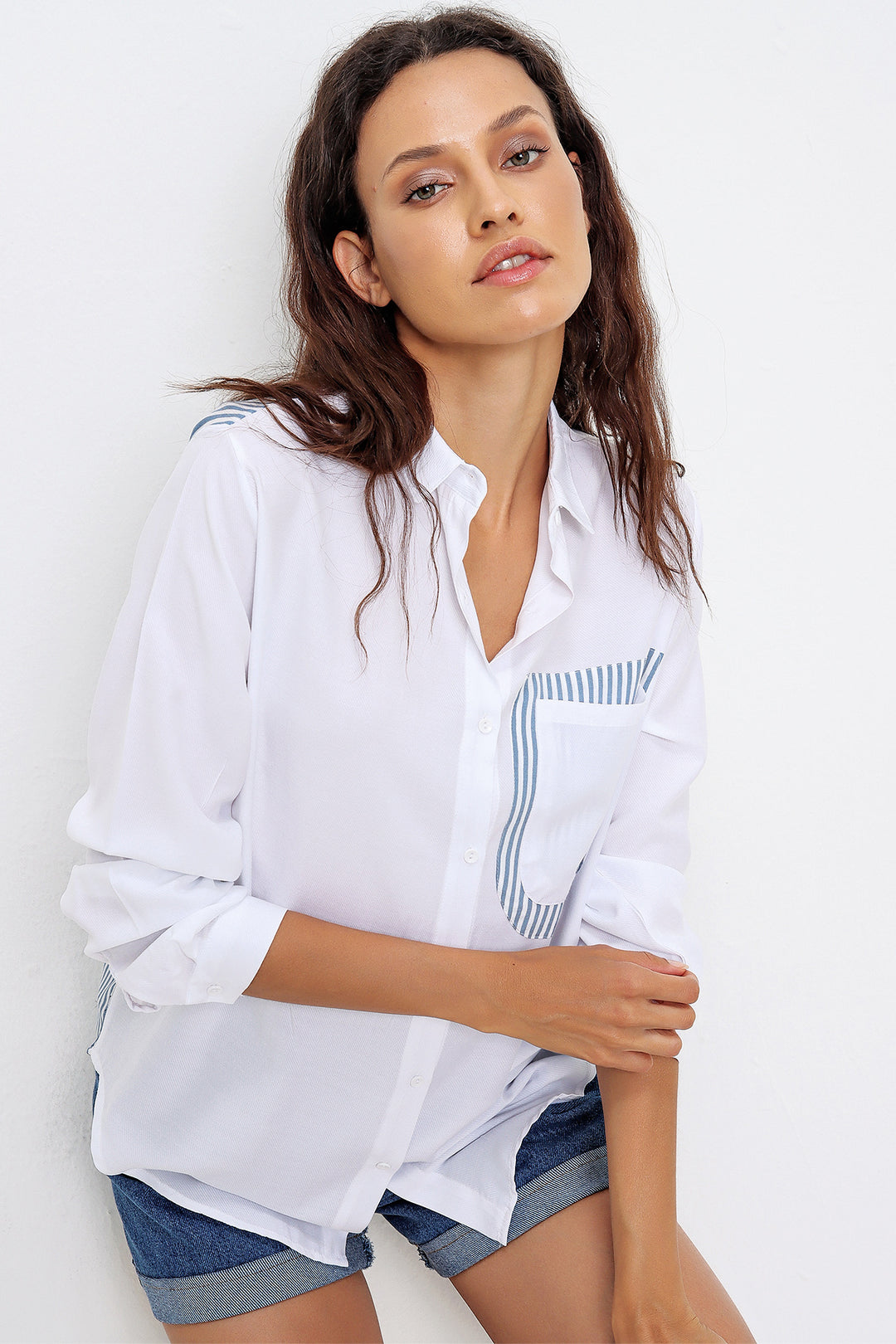 White fashionable  shirt