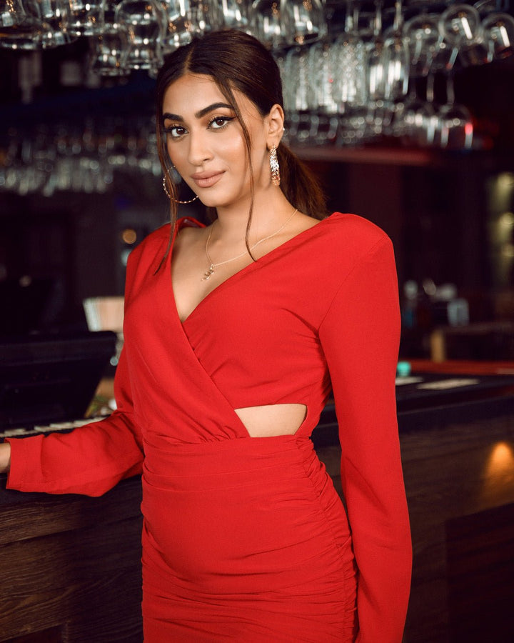 Waist cut bodycon mini dress
