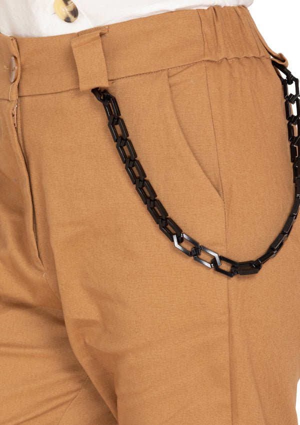 KHAKI CHINOS WITH CHAIN STYLE