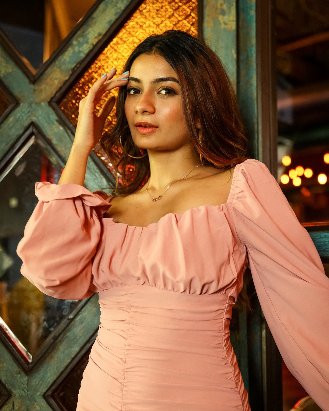 Romance dress with stylish sleeves & back chain