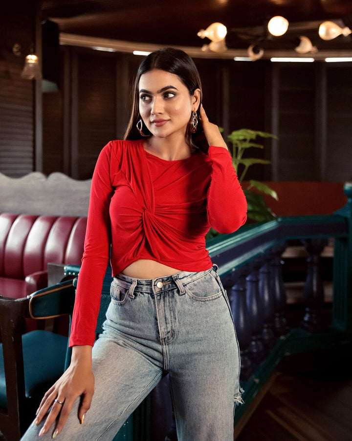 Red knot crop top
